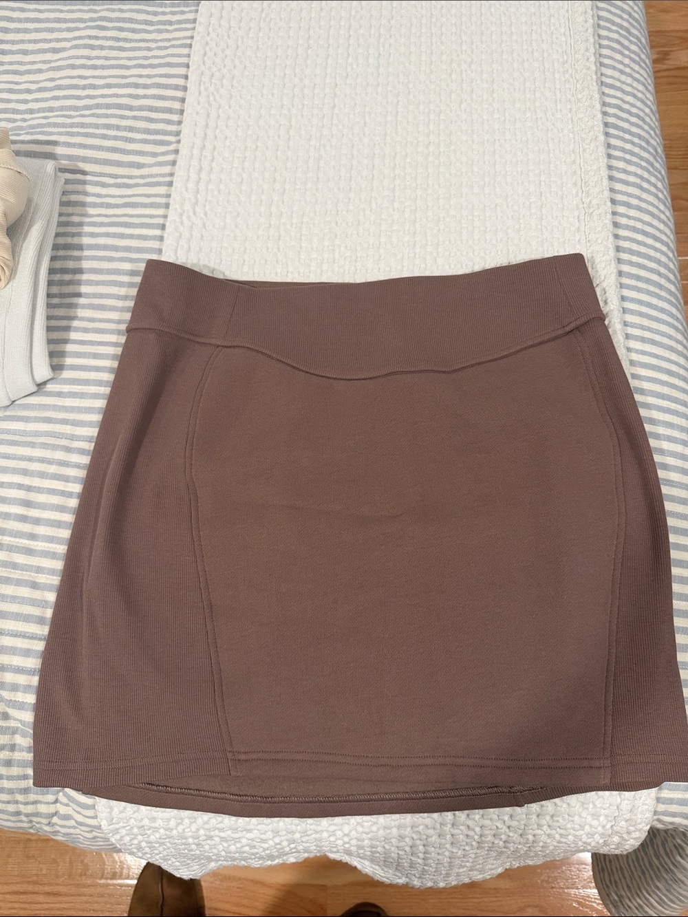 Lululemon Brown Knit Mini Skirt